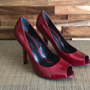 Gianni Bini Red Heels